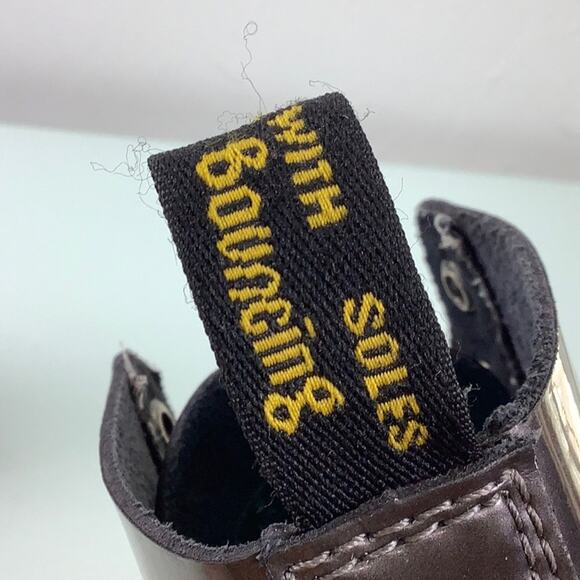 Dr. Martens Pascal 8 eyelet lace up patent platinum boots women size 7 - Picture 4 of 16